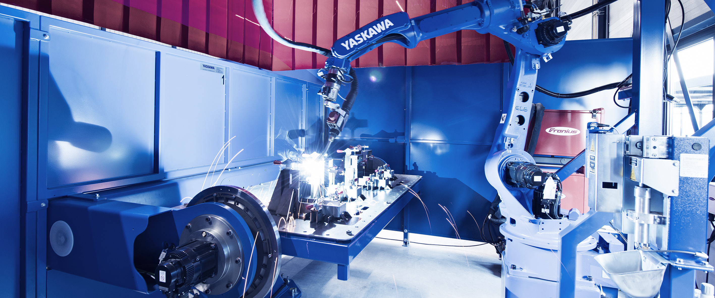 0292BOZ Group-high-key-blauw-beelduitsnede-web