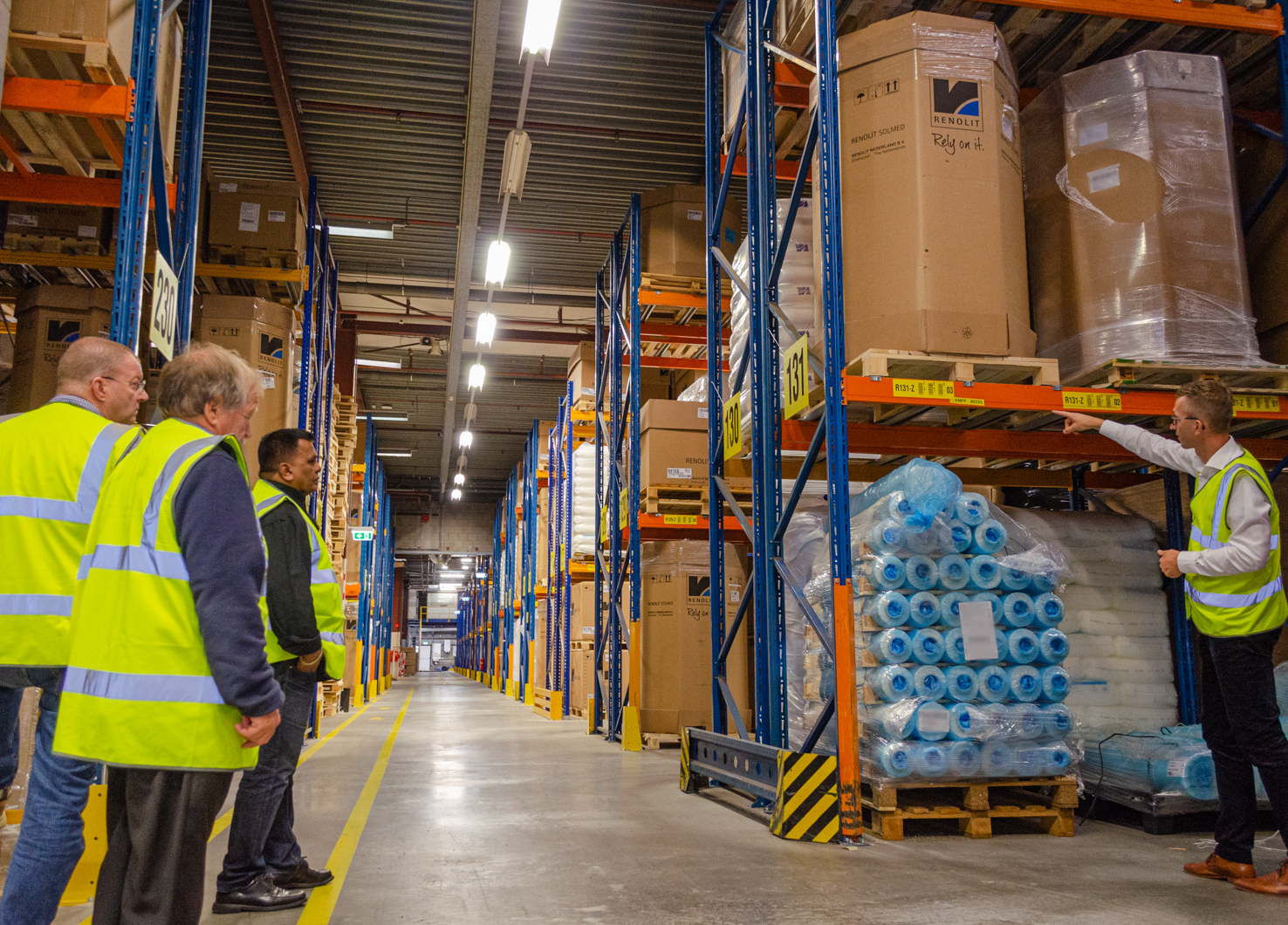 Renolit2-aspect-ratio-376-270