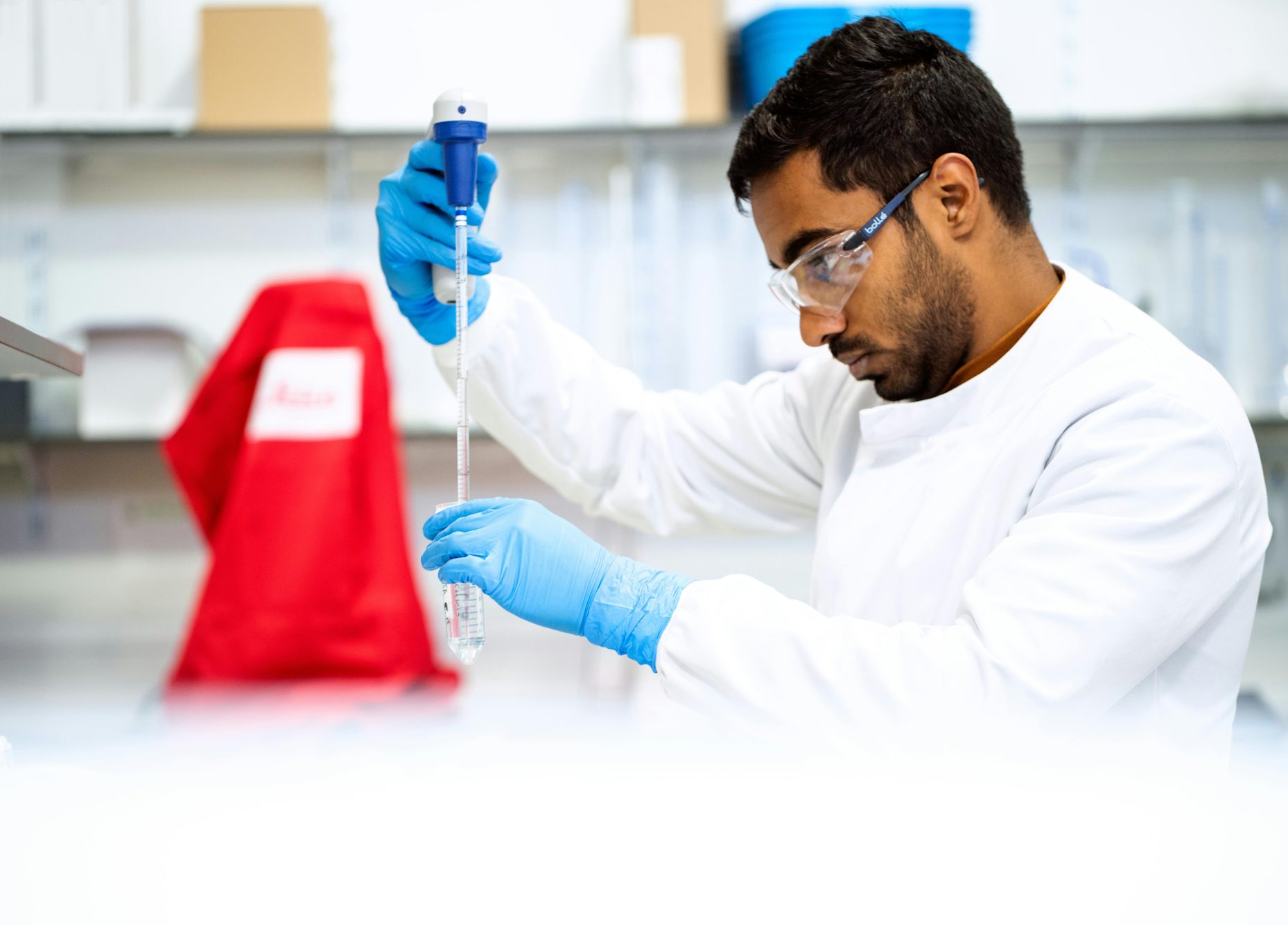 pexels-thisisengineering-3912481-1-aspect-ratio-376-270