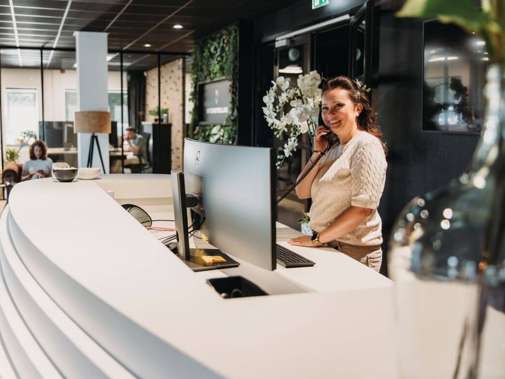 Interstellar service support Interstellar service support