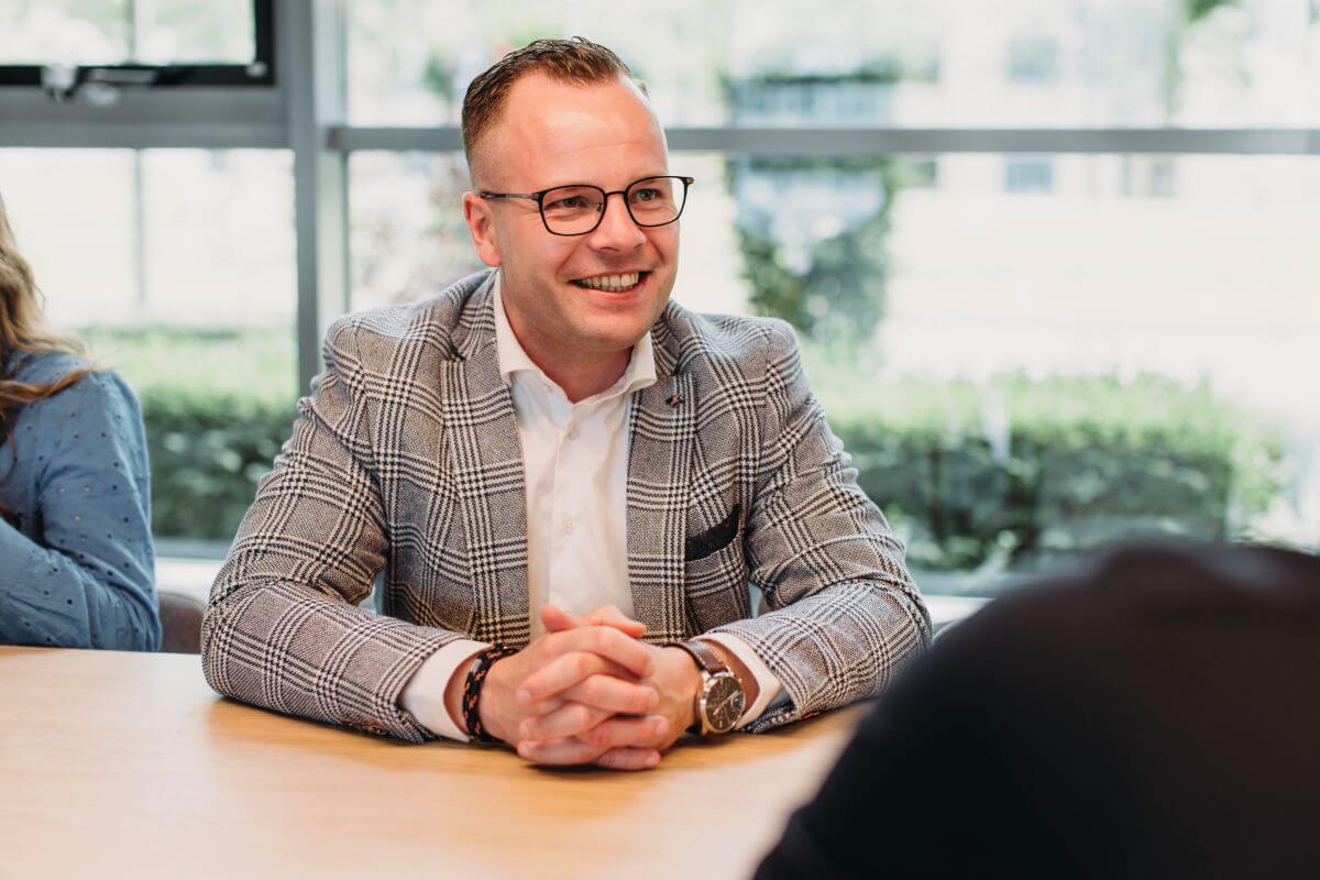 spreek met onze experts spreek met onze experts